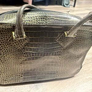 Elle comfort by Ramus bags green double handle shoulder bag size 7H X 11L